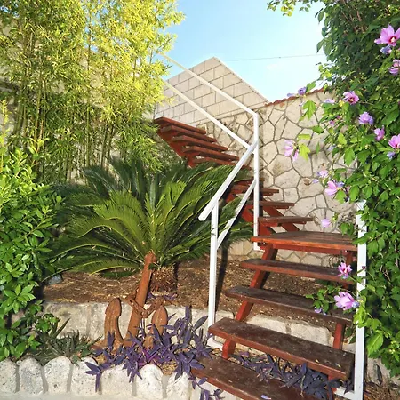 Katarina's Garden *